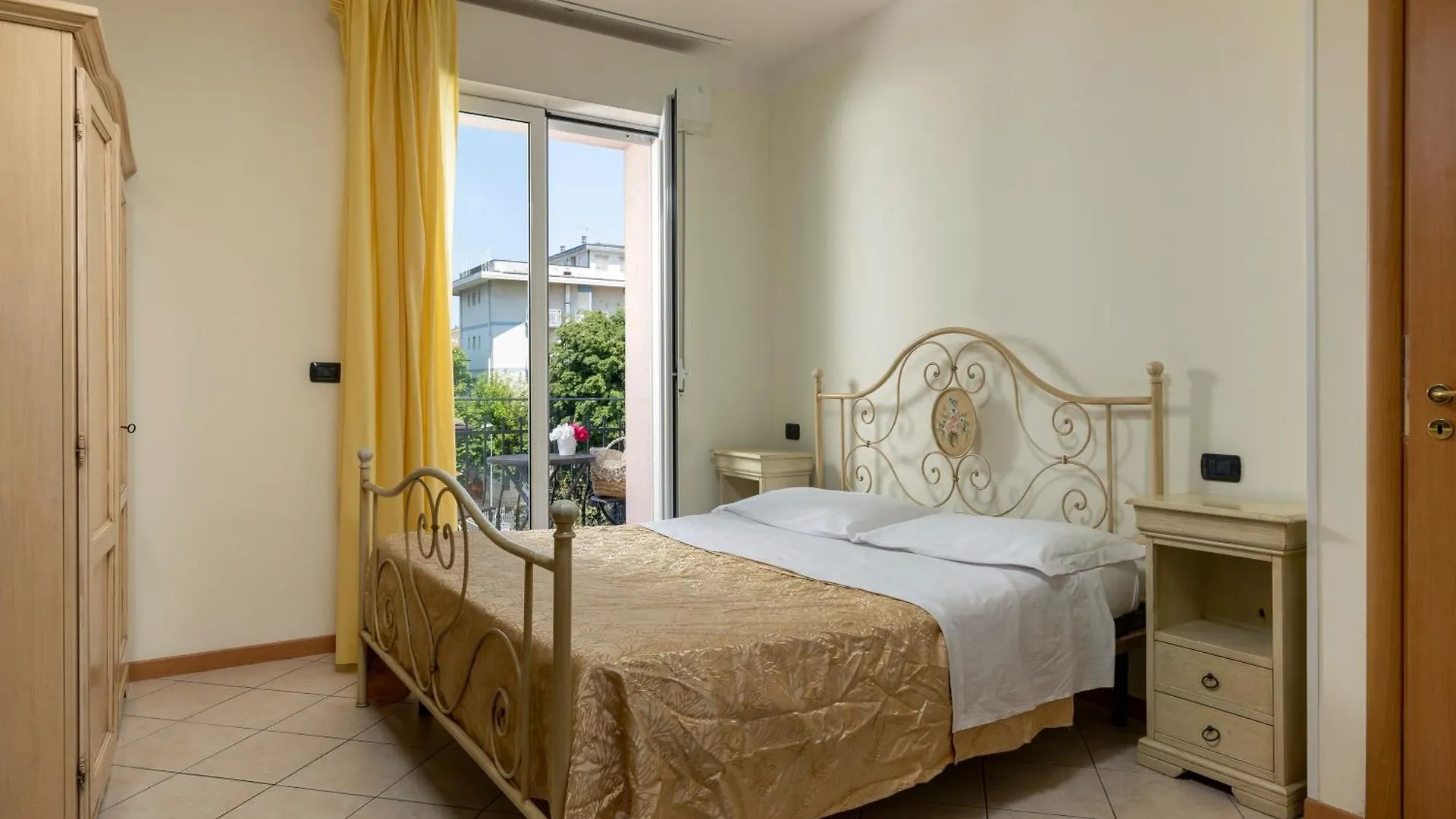 ** Aparthotel Residence Tre Trilo&Suites Rimini Italien